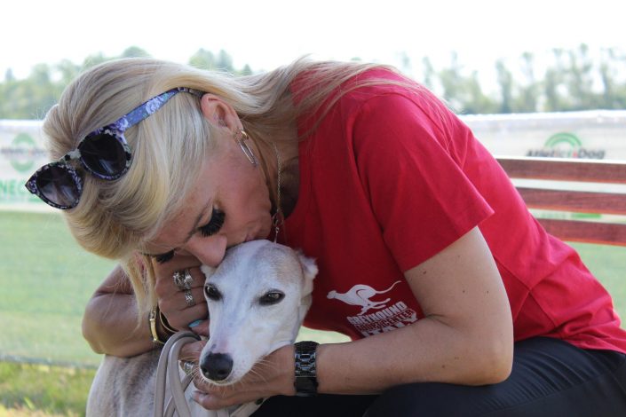 18768575_899477753523689_5357870228540385337_o