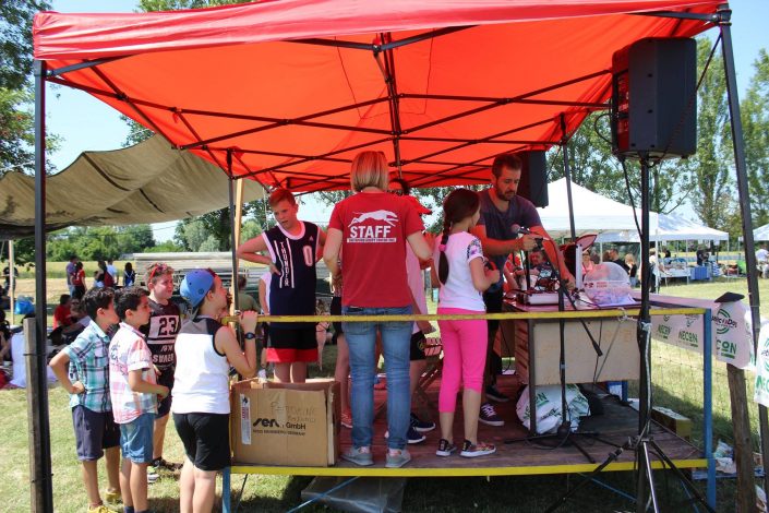 18921042_899482313523233_4068268016616316987_o